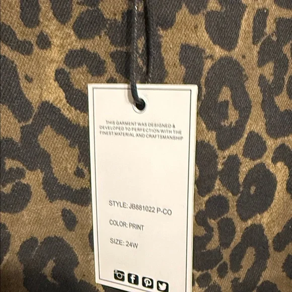 Judy Blue NWT Hear Me Roar Wide-Leg High Waist Denim Pants. 24W - Picture 3 of 7